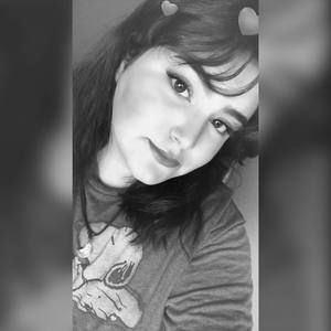 Meet your Posher, Roxana